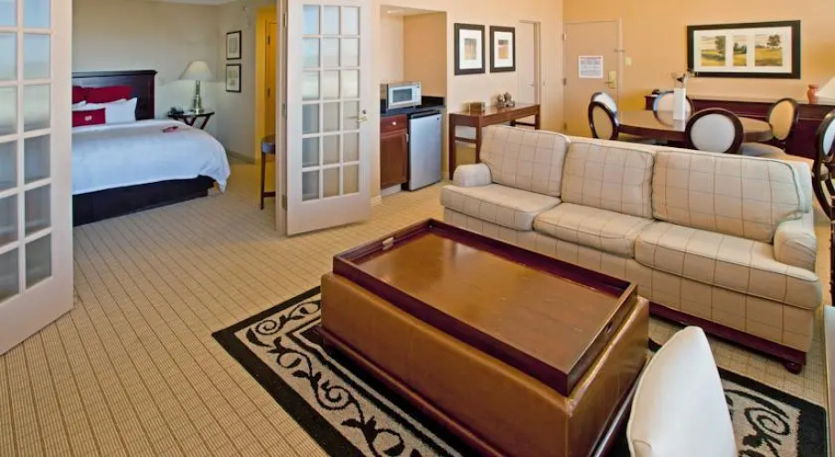 Ramada Plaza Cincinnati North
