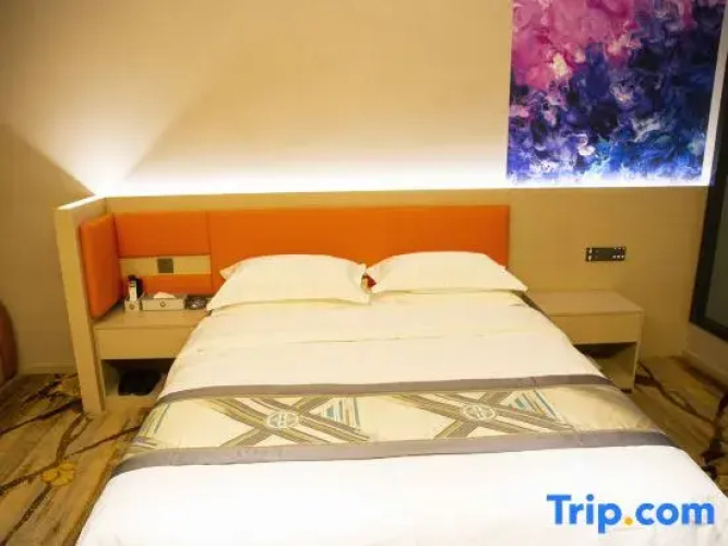 Xayar Honghua Grand Hotel