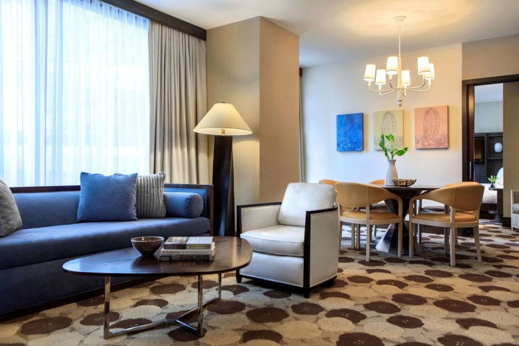 Royal Sonesta Chicago River North photo 11