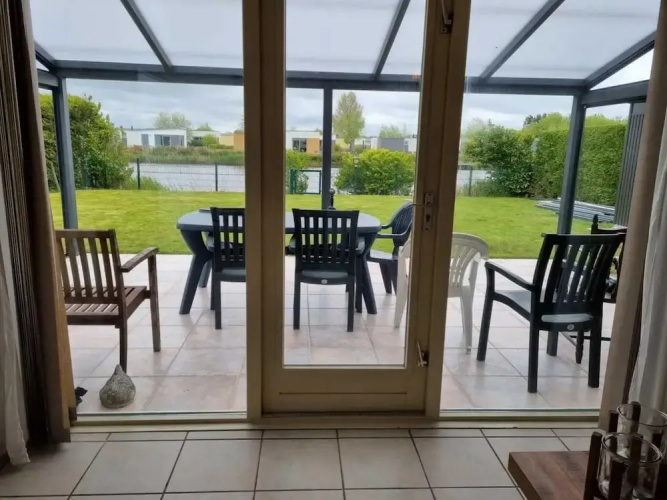 Appealing Bungalow With Garden