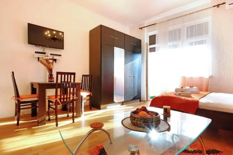 Apartment Alexandria