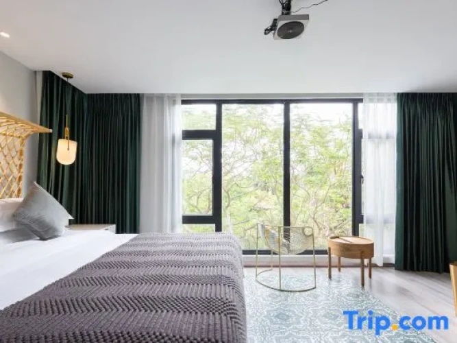 2 Bedrooms Suite with view