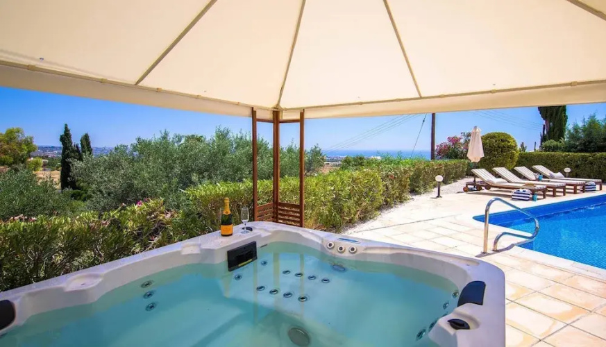 Villa Luna