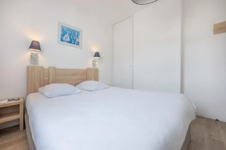 1 Bedroom Quadruple Apartment