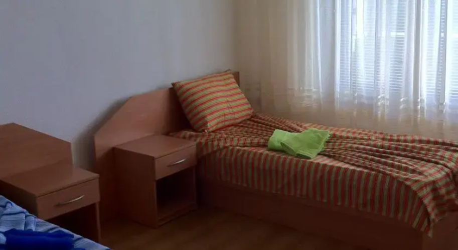 Guest House DI-2