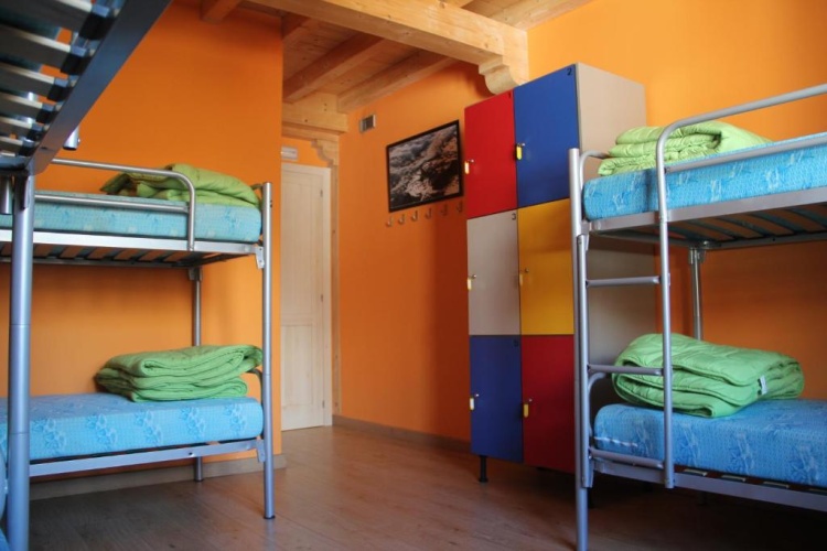 Bed in Dorm