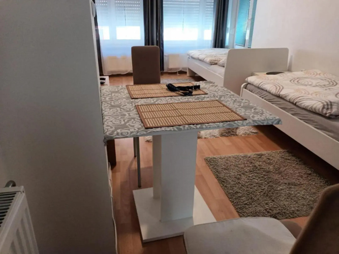 Privat Zimmer KF