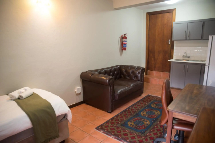 Beesdam Guesthouse