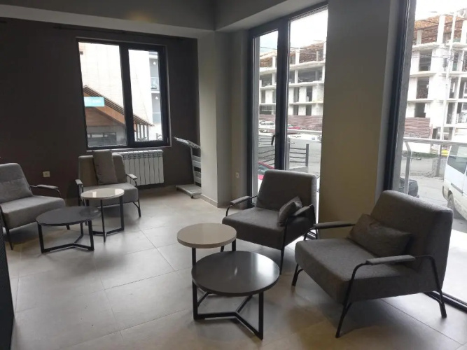 Bakuraini Crystal Loft 406
