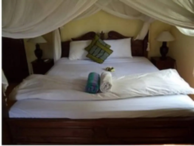 Coral Bay Bungalow