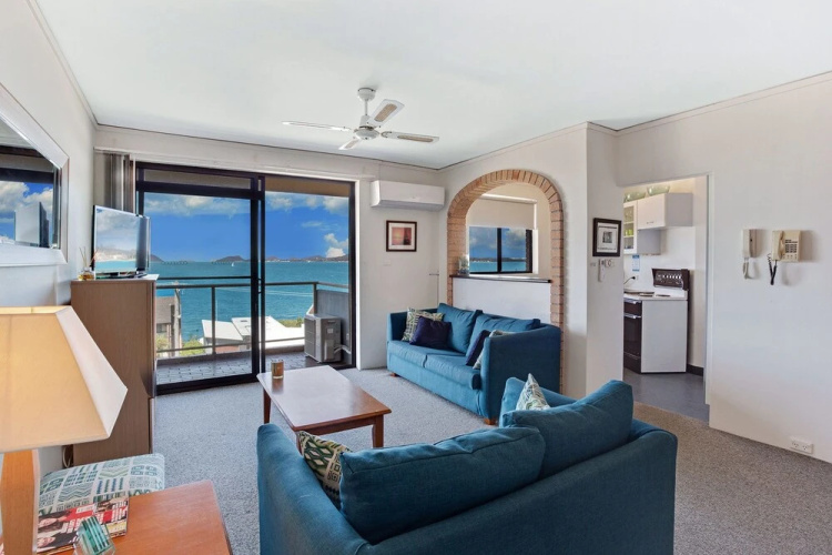 Triview, Unit 10/1 Mitchell Street