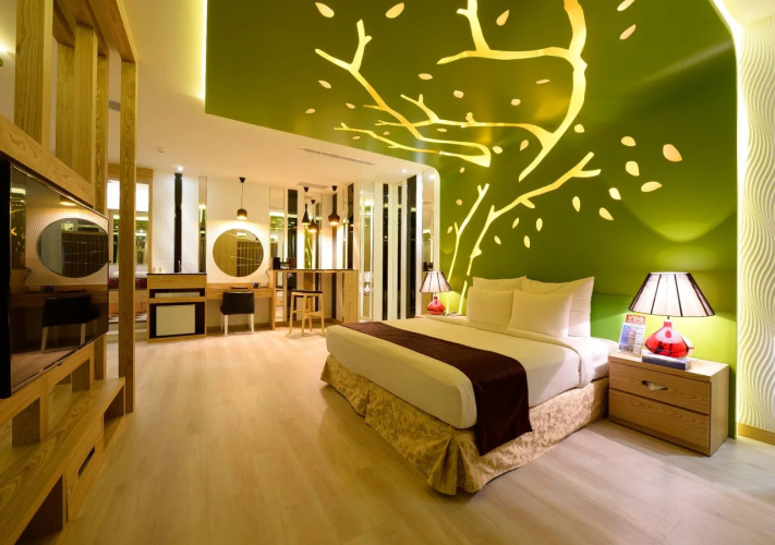 Eden Exoticism Planet Hotel