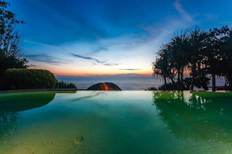 Cape Kata Villa by Lofty
