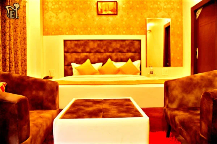 Hotel Elgrovia