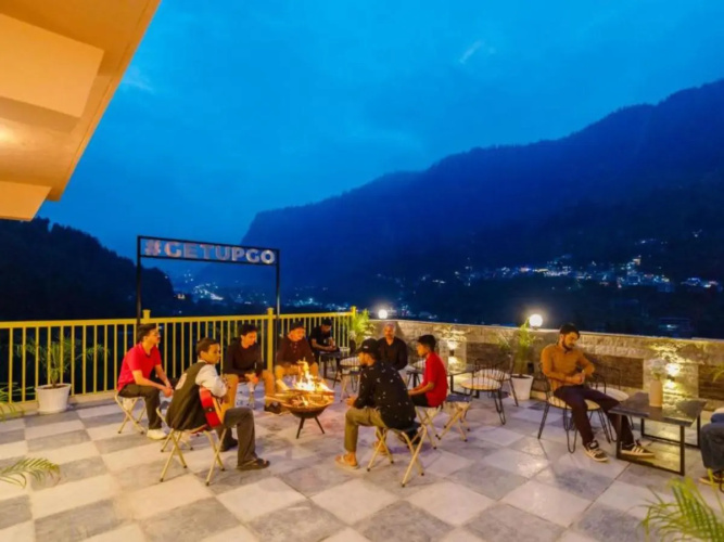 The Hosteller Old Manali Manu Temple
