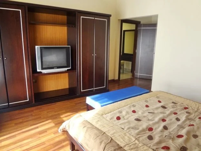 Mansoor Plaza Apartment