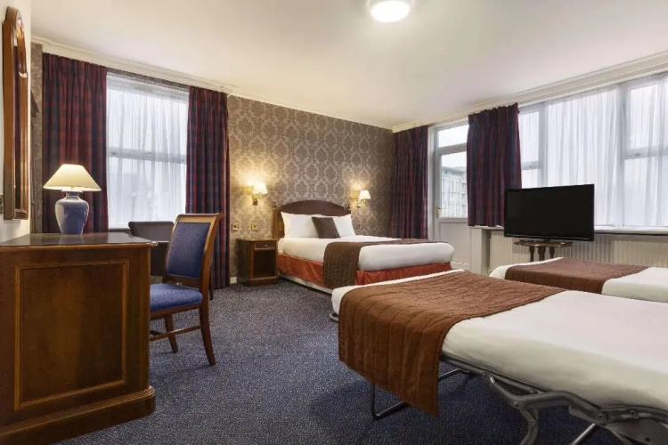 Ramada Crawley Gatwick
