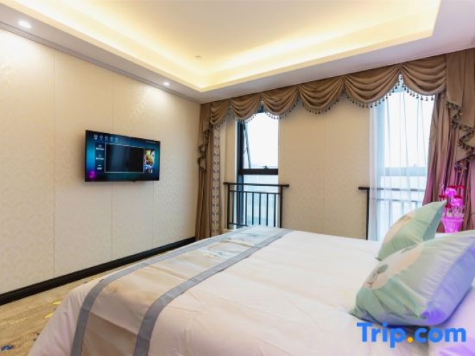 1 Bedroom Deluxe Double Suite