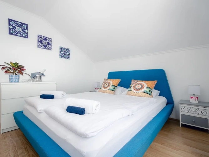 Deluxe Apartment with balcony and with land view