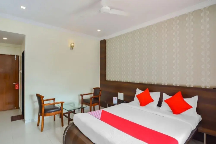 Hotel Sai Sparsh by OYO Rooms