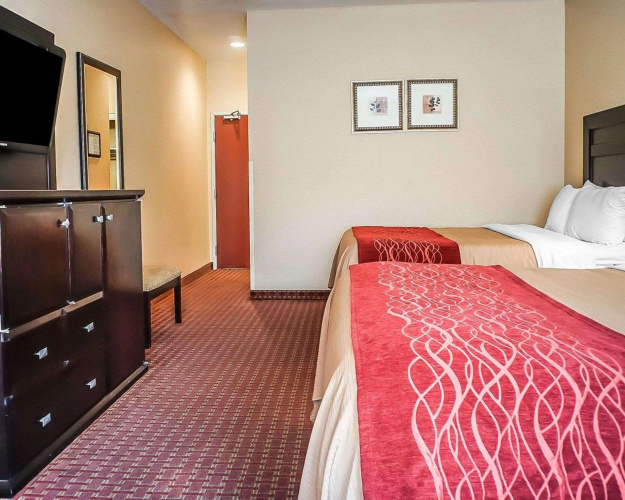 Quality Inn & Suites Roswell North