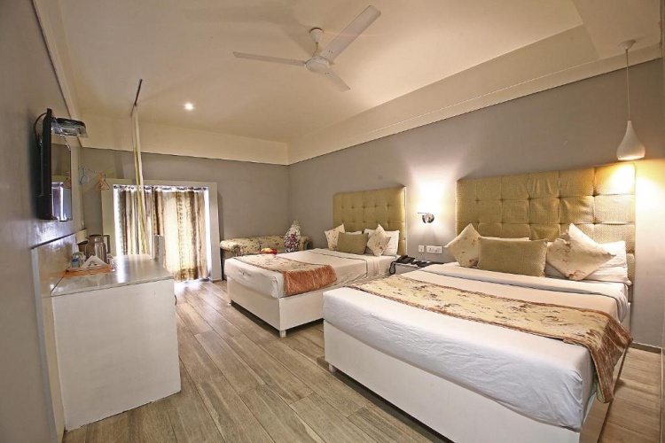 Standard Family room