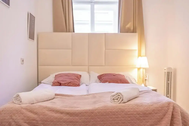 Cozy 2BR Apt With Excellent Connectivity