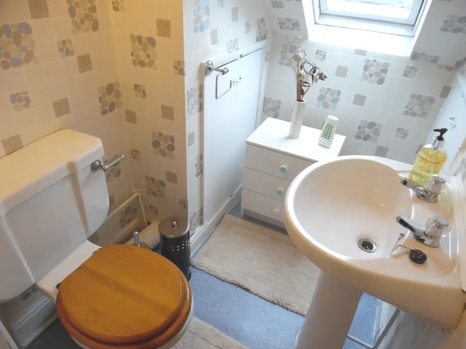 Economy Twin room