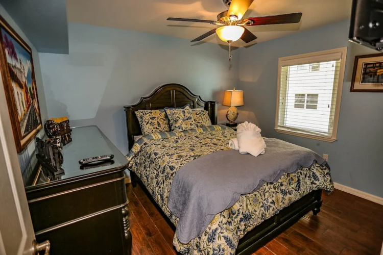 40 Gulf Beach Road - Warm Sands