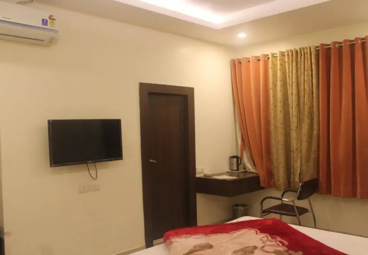 Hotel SuryaLok