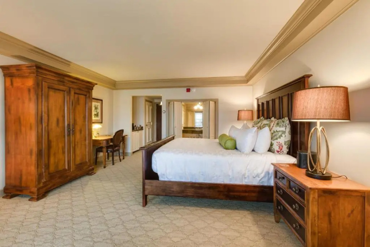 Hotel Bellwether