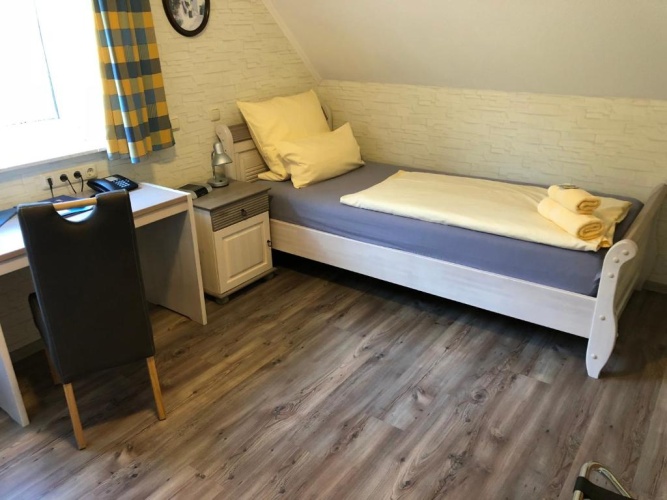 Standard Single room
