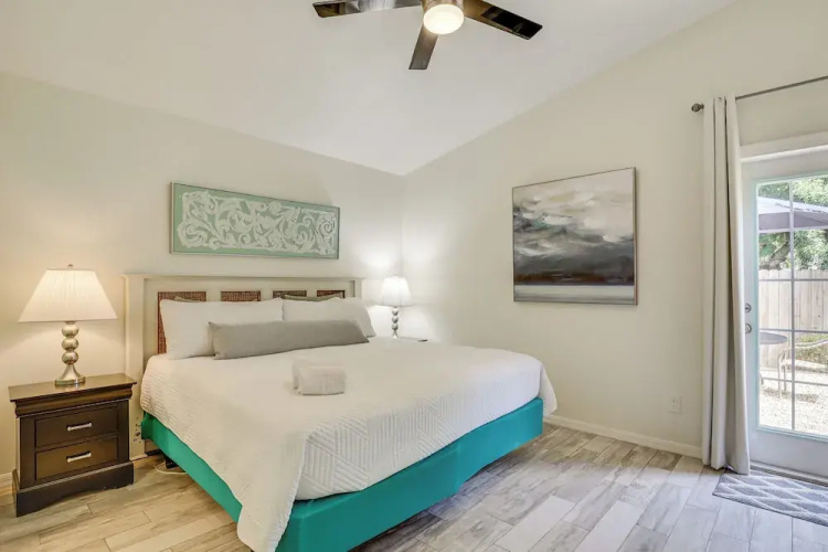 1 Block to Beach, Patio: Updated St Augustine Home