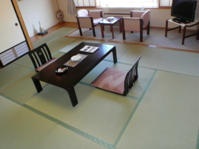 Standard room with mountain view