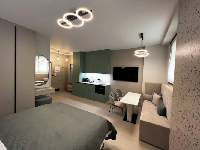 Golden Beach Suites