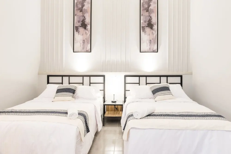 Economy Quadruple room
