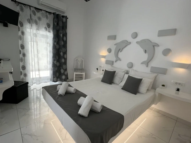 Standard Double Basement room