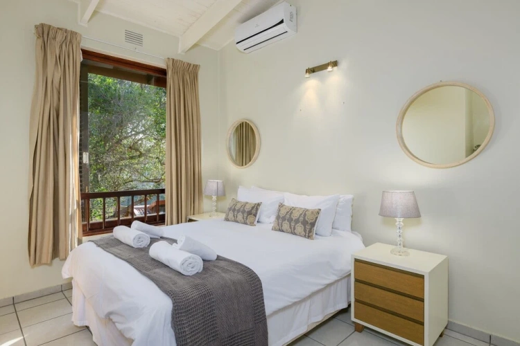 3 Bedrooms Classic Villa