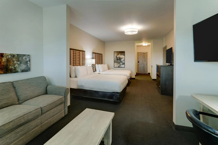 Stoney Creek Hotel Tulsa - Broken Arrow photo 8