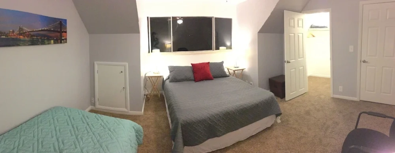 Standard Triple room