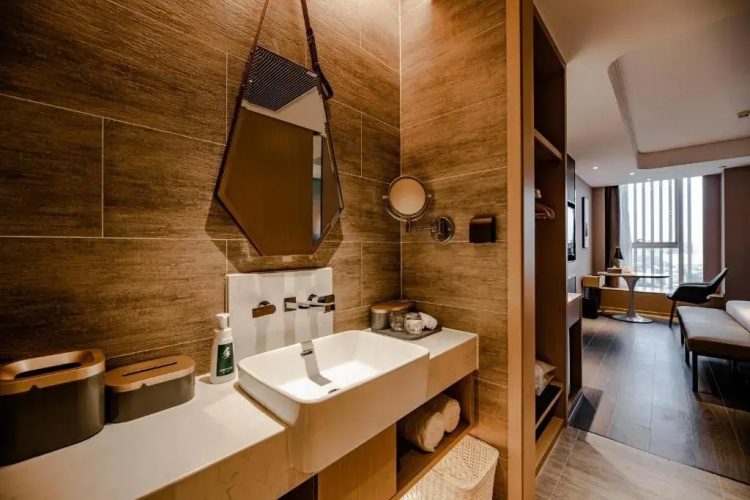Atour Hotel
