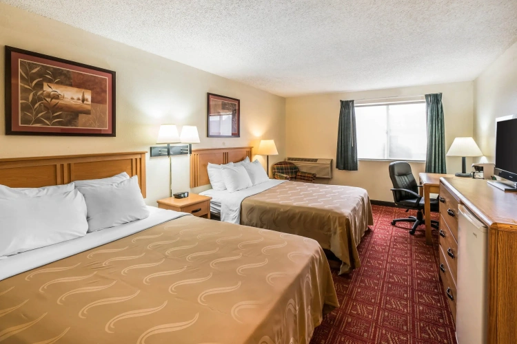 Standard Quadruple room