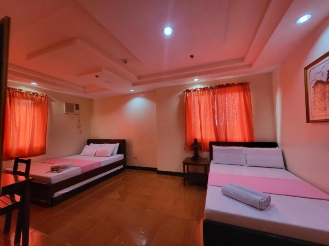 Standard Quadruple room