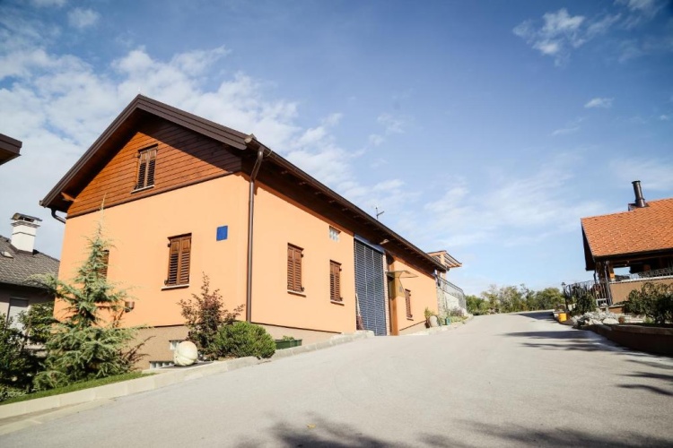 3 Bedrooms Cottage with view