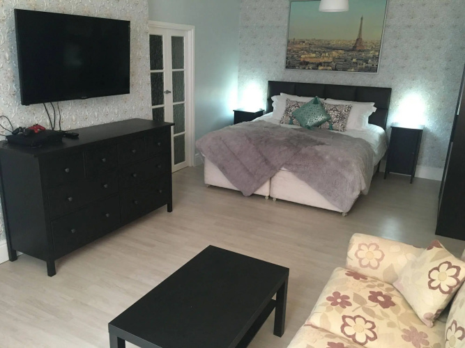 Shores Holiday Apartments