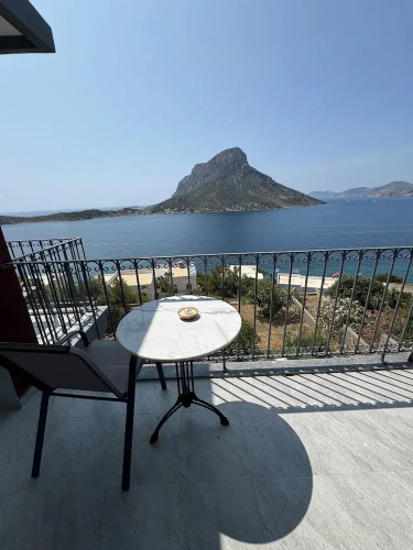 Kaloniki Rooms & Suites