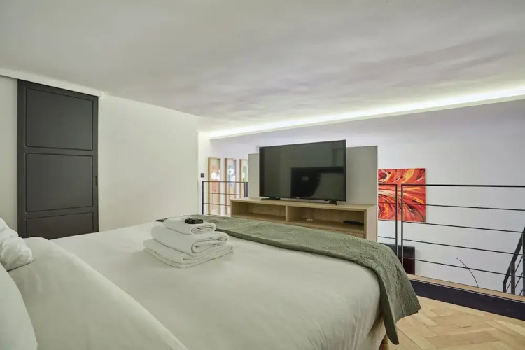 Duplex Center of Paris