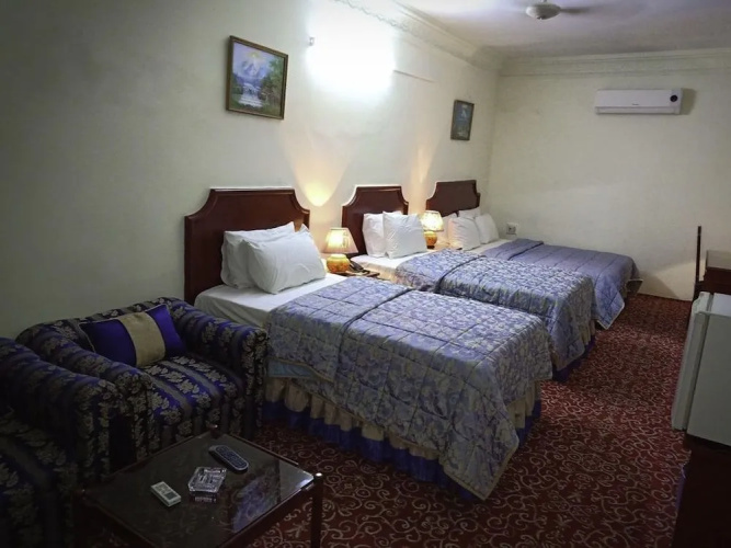 Hotel Indus