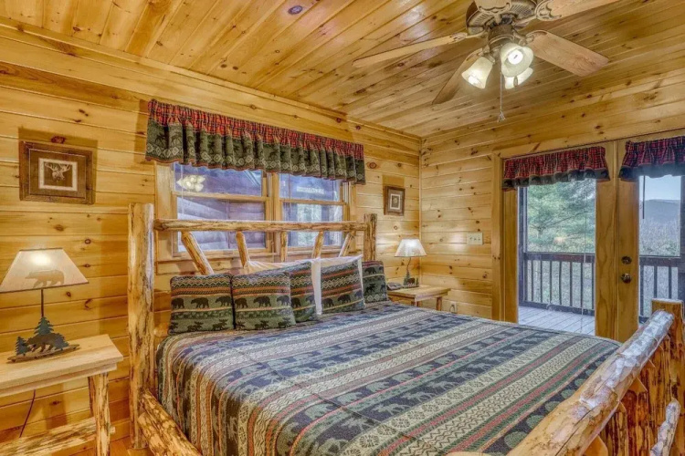 Paradise Lodge