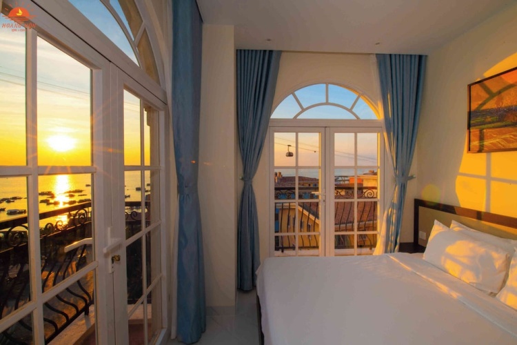 Standard Double Family room with balcony and with ocean view